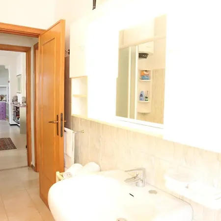 Stella Apartament *